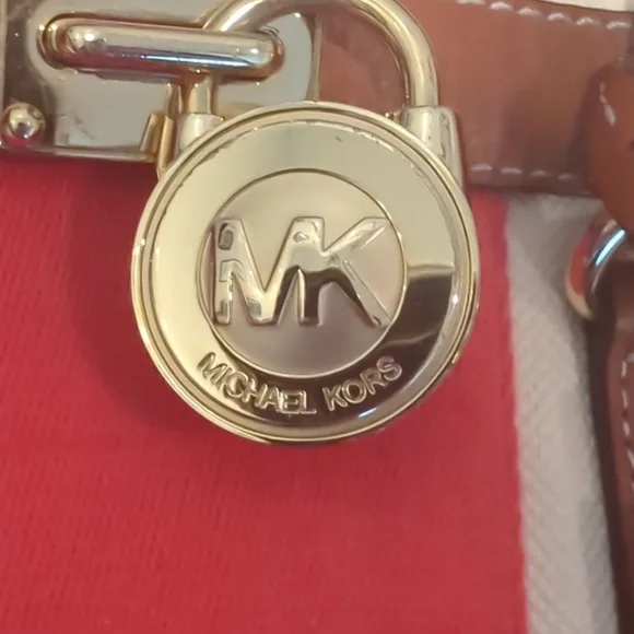 Michael Kors Hamilton Mono Red Stripe Canvas Leather Tote Large Lock Chain - Picture 4 of 10